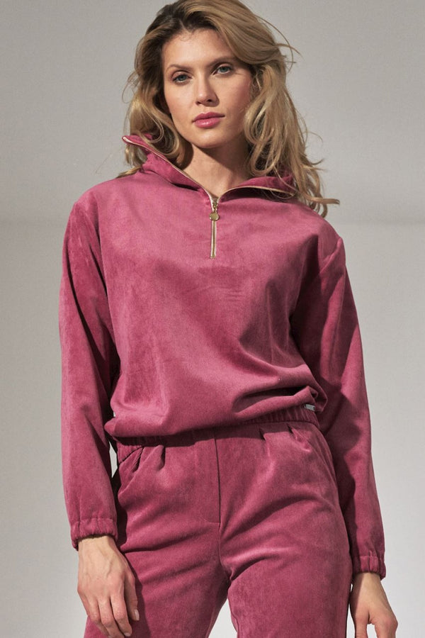 Sweatshirt model 151824